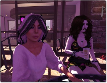 Enjoying the shade: Jessica and Cinder