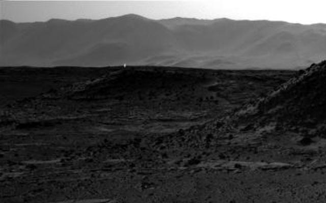 Bright reflections / spots on some of the images returned by Curiosity have given rise to some oddball theories. Are tiny Martians signalling us via mirrors..?