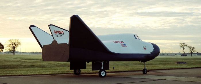 NASA Langley built a full-scale mock-up on the HL-20 in 1990. In it, Dream Chaser's heritage can clearly be seen