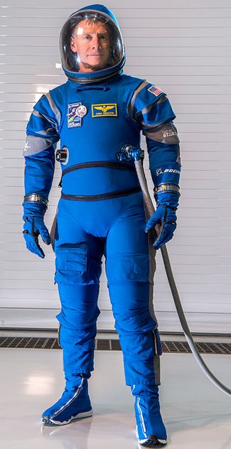 boeing-space-suit